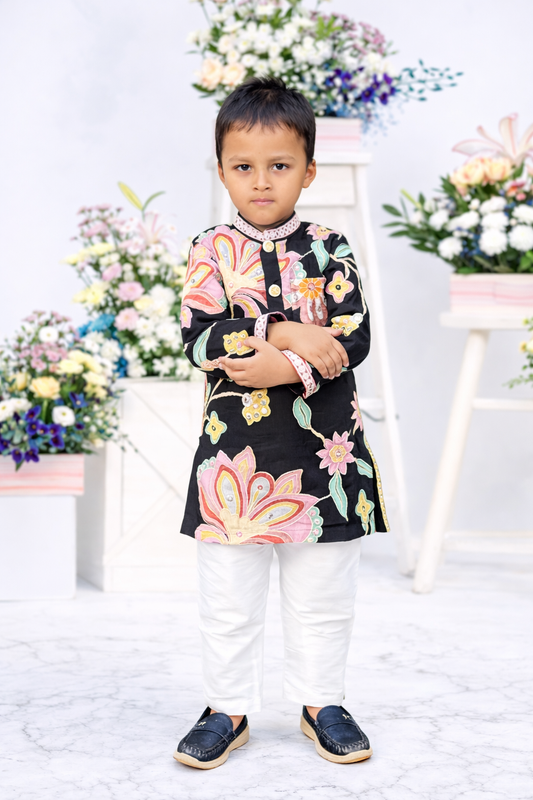 Stylish Floral Kurta With Patch Pocket Detail And Pyjama