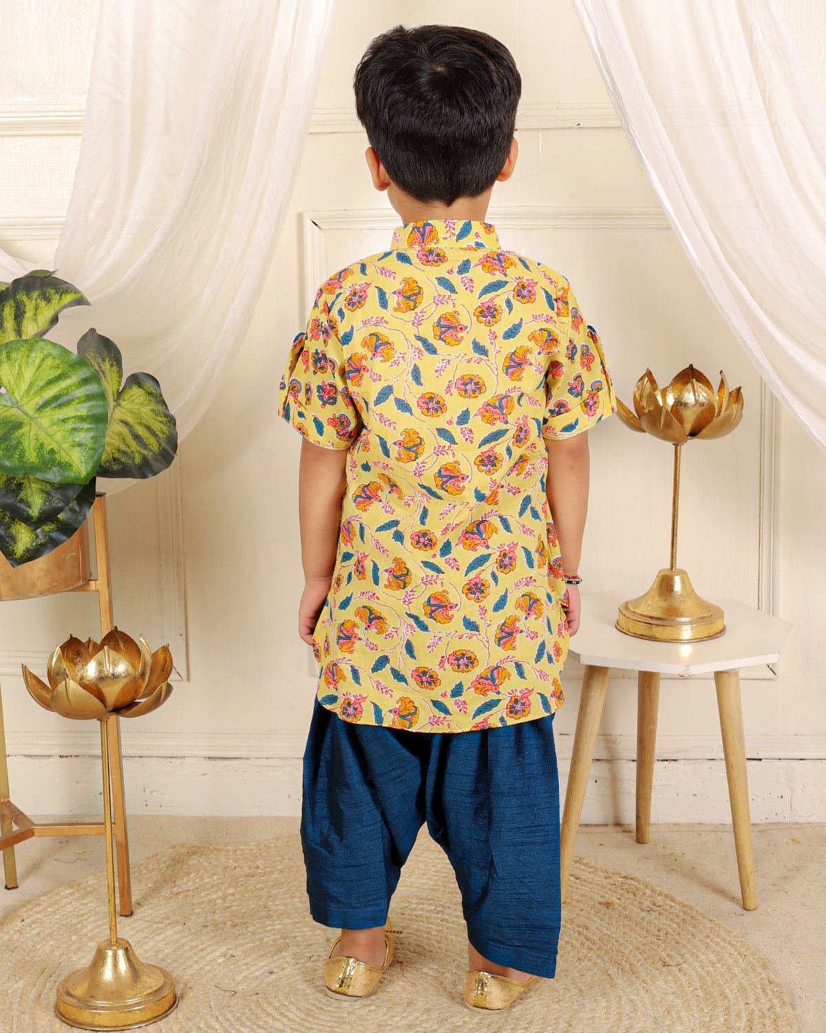 Cotton print kurta with blue pyjama - Kirti Agarwal