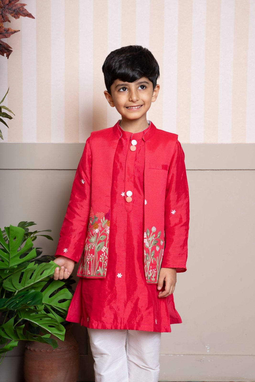 Red Kurta With Front Open Floral Embroidered Jacket And Pyjama - Kirti Agarwal