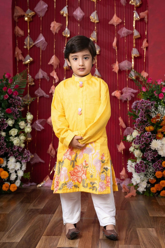 Yellow Embroidered Kurta And Pyjama - Kirti Agarwal