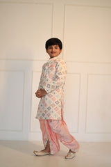 Abhla Work Ethnic Kurta And Peach Dhoti - Kirti Agarwal