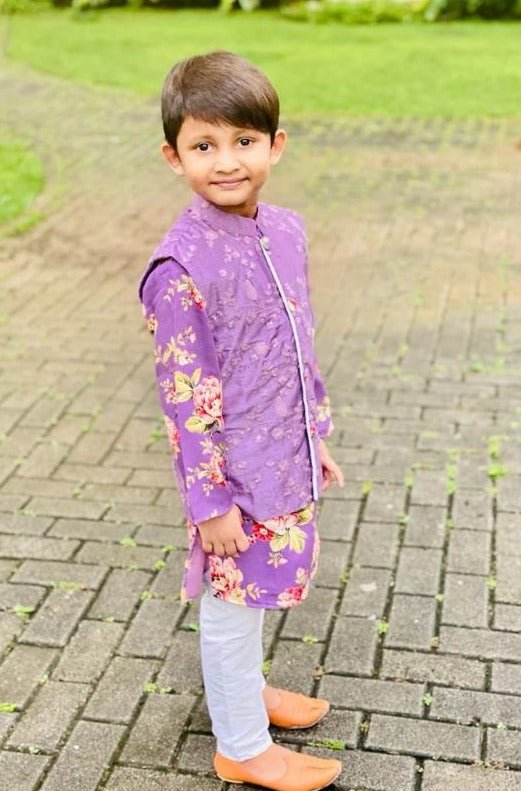 Floral Kurta With Thread Work Jacket And Pyjama - Kirti Agarwal