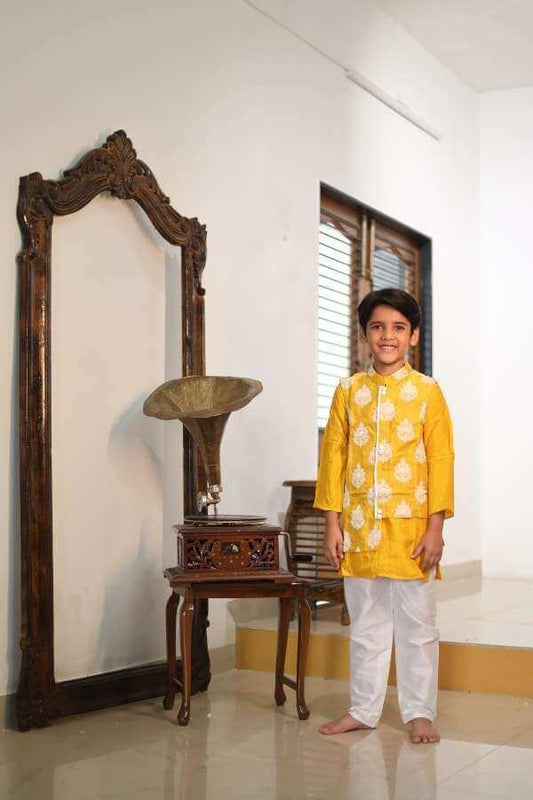 Thread Embroidered Asymmetric Jacket With Kurta And Pyjama - Kirti Agarwal